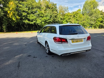 Used Mercedes-Benz E-Class 2015 for sale - 75890721: Photo