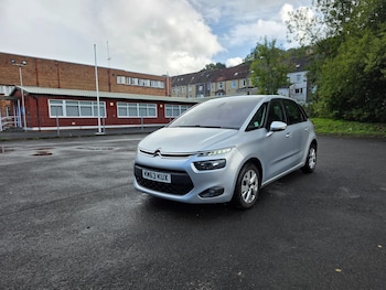 Used Citroen C4 Picasso 2013 for sale - 75976126: Photo