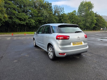 Used Citroen C4 Picasso 2013 for sale - 75976126: Photo