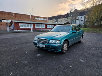 Used Mercedes-Benz C Class 2000 for sale - 76757473: Photo