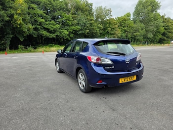 Used Mazda Mazda3 2012 for sale - 75543533: Photo