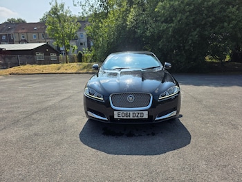 2011 (61) - 2.2d Premium Luxury 4dr Auto CAMERA HEATED SEATS SAT NAV