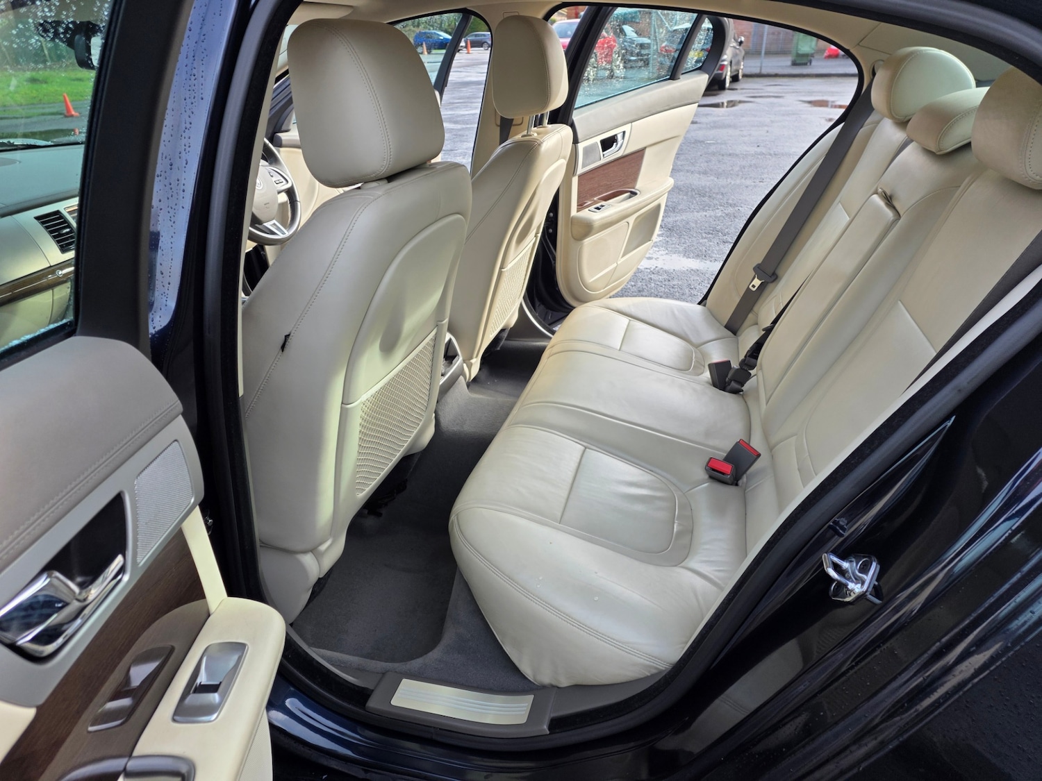 Used Jaguar XF 2011 for sale - 77483567: Photo 10