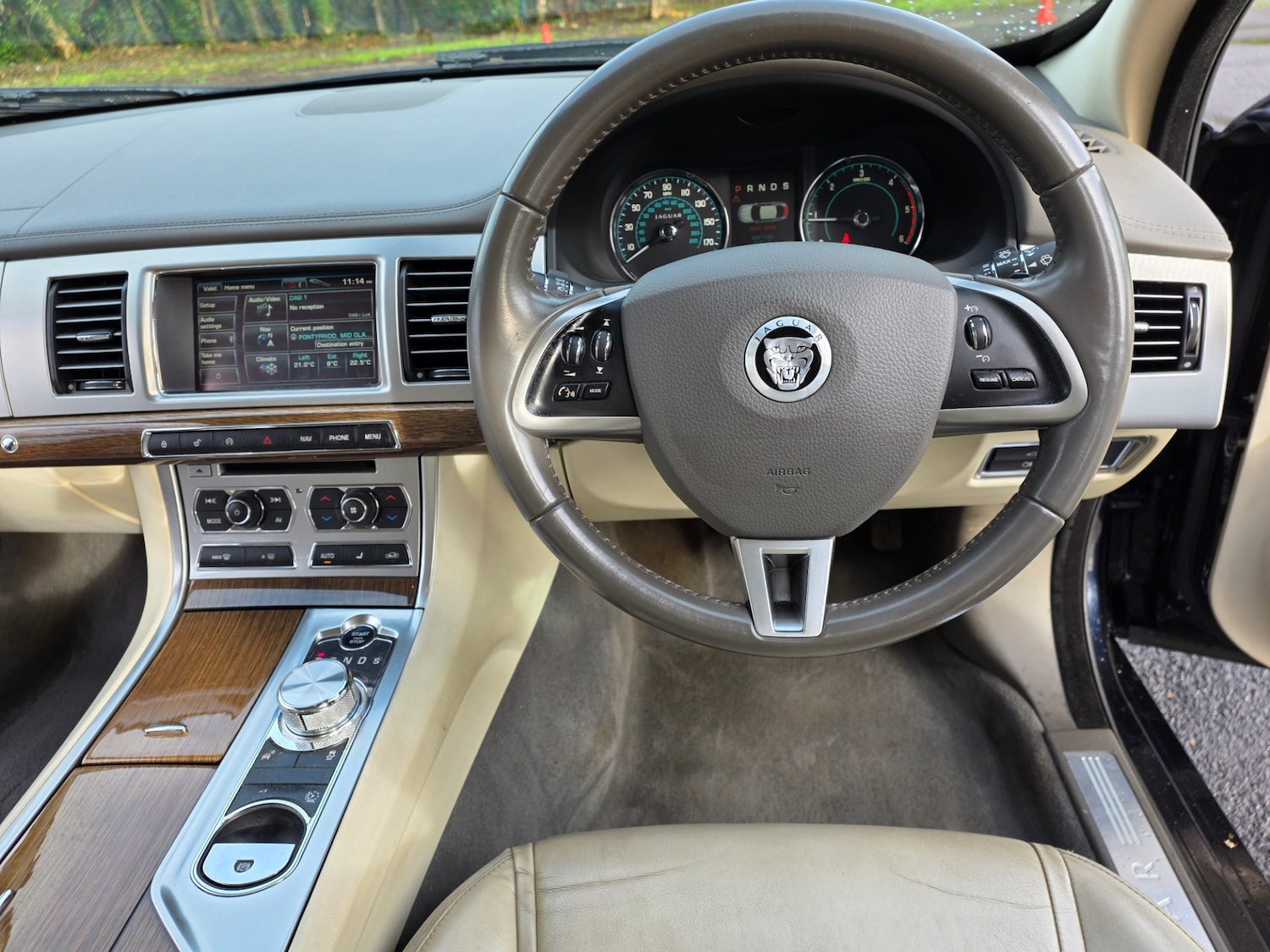 Used Jaguar XF 2011 for sale - 77483567: Photo 13