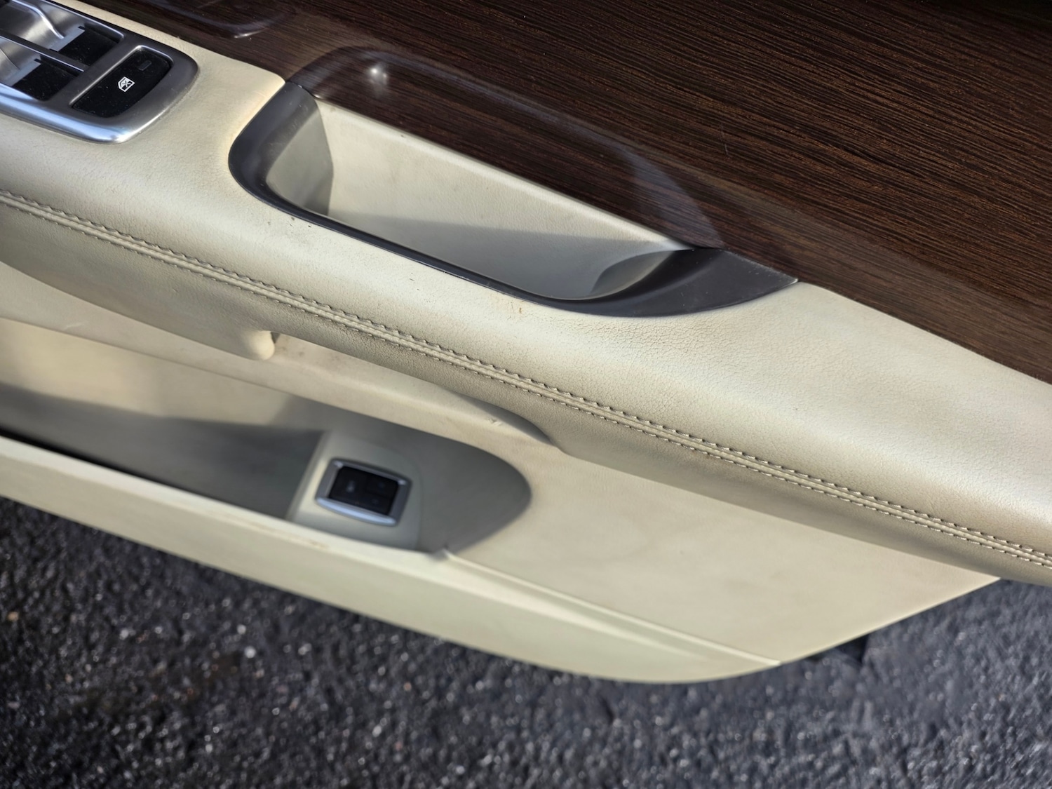 Used Jaguar XF 2011 for sale - 77483567: Photo 14