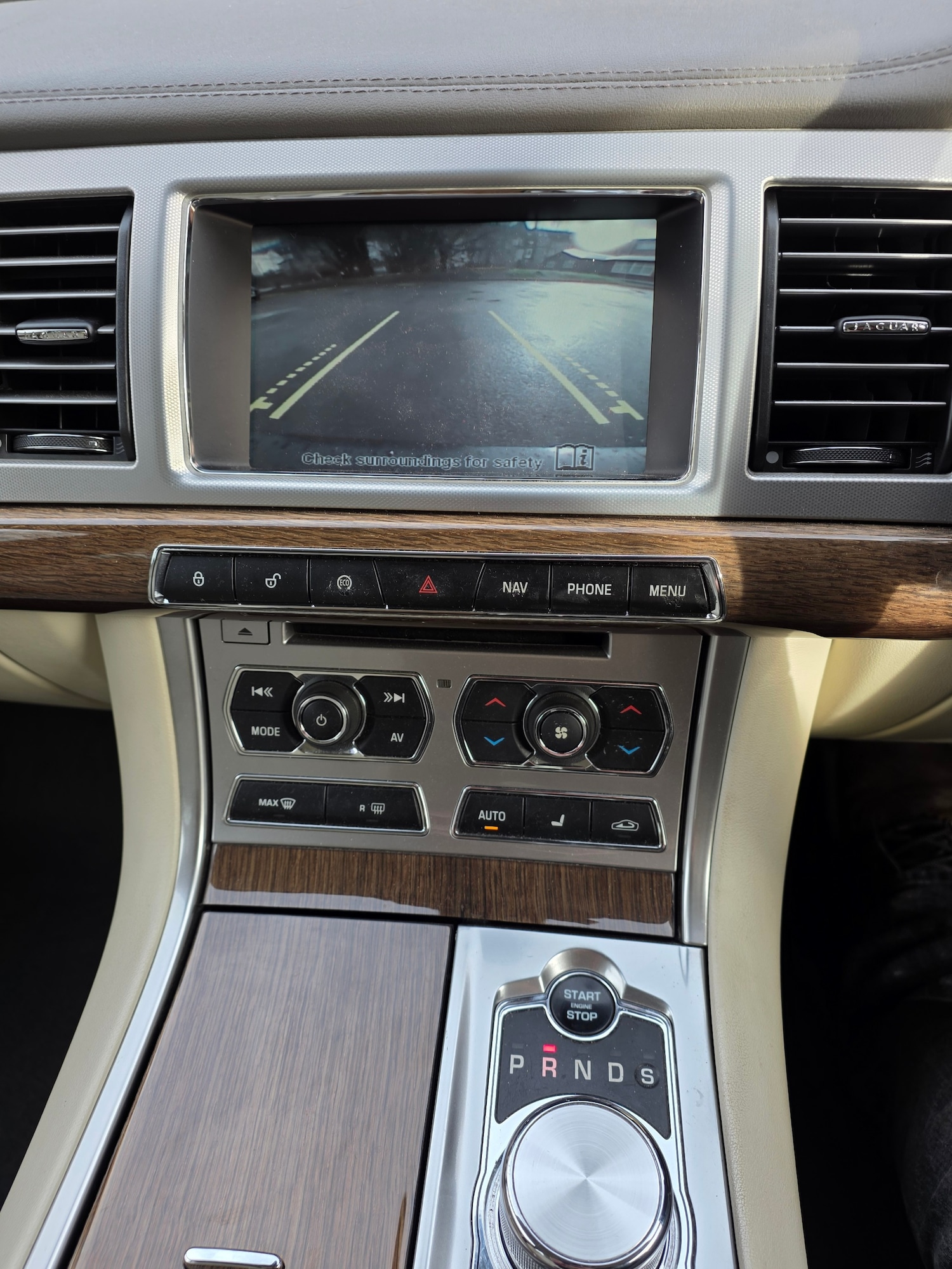 Used Jaguar XF 2011 for sale - 77483567: Photo 15