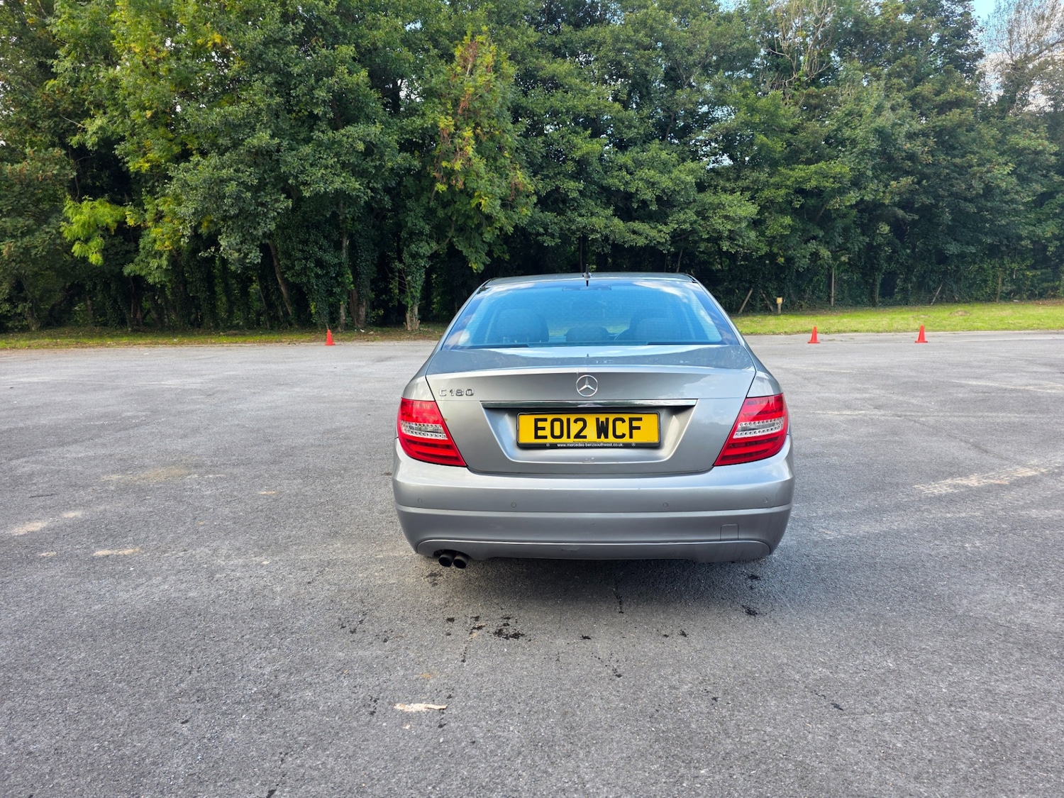 Used Mercedes-Benz C Class 2012 for sale - 76268767: Photo 2