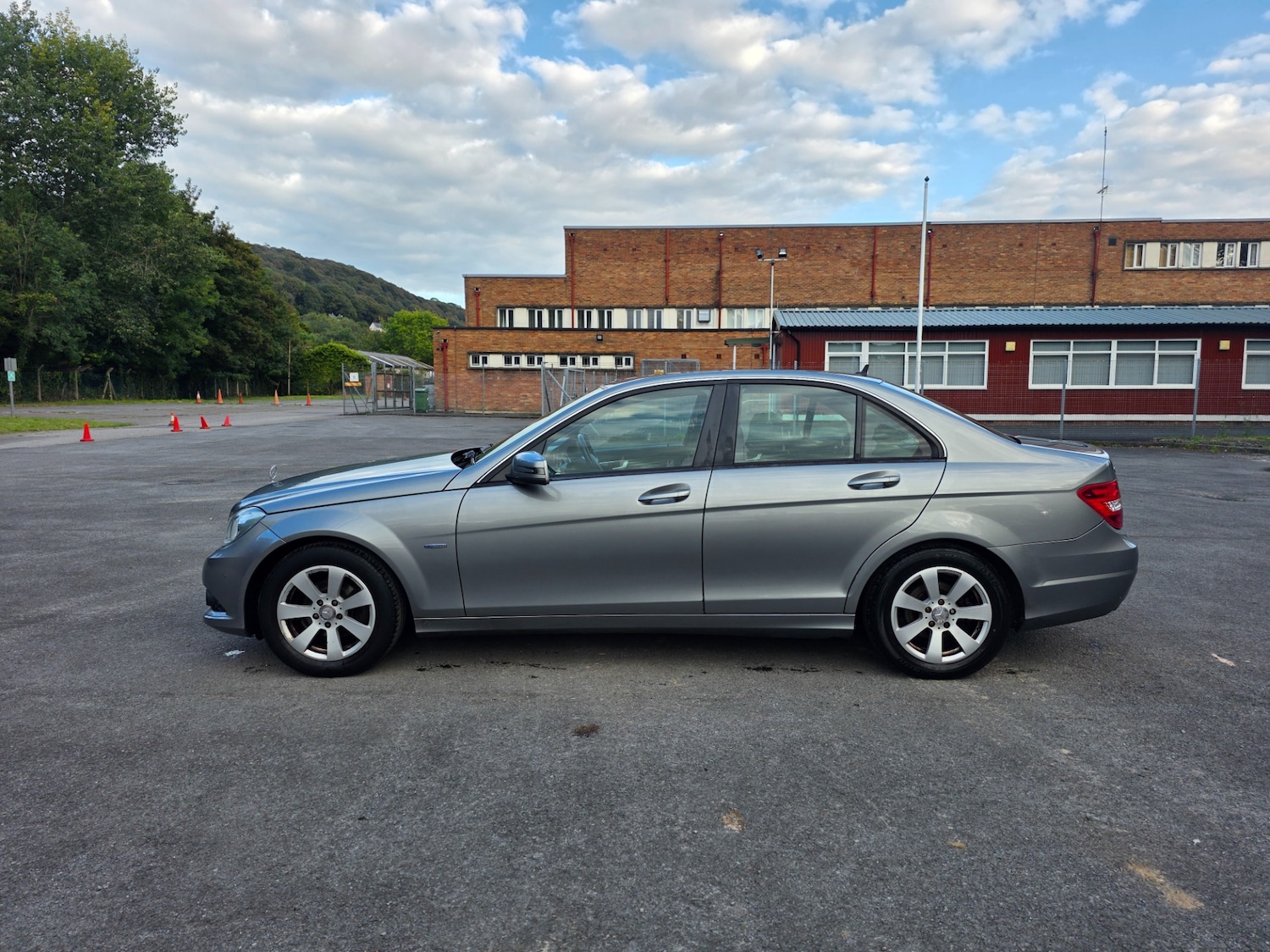 Used Mercedes-Benz C Class 2012 for sale - 76268767: Photo 6