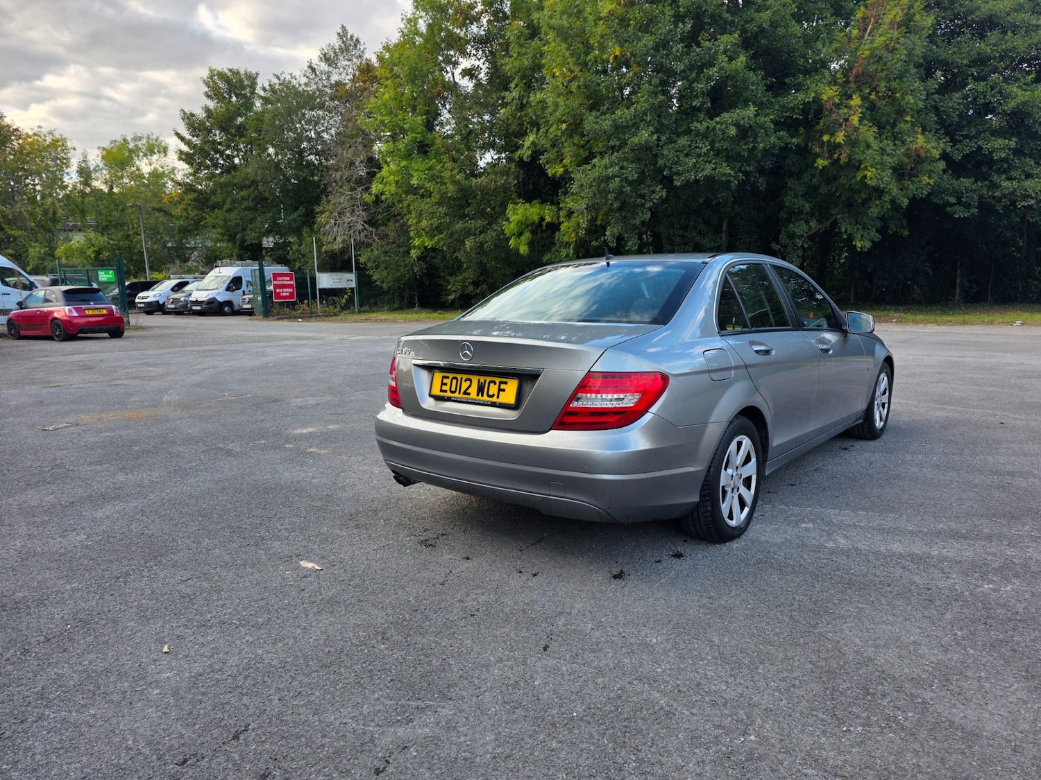 Used Mercedes-Benz C Class 2012 for sale - 76268767: Photo 8