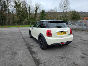 Used MINI Hatch 2015 for sale - 77732802: Photo