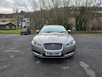 2011 (61) - 3.0d V6 Luxury 4dr Auto REVERSING CAMERA CAMBELT DONE NEW SHAPE