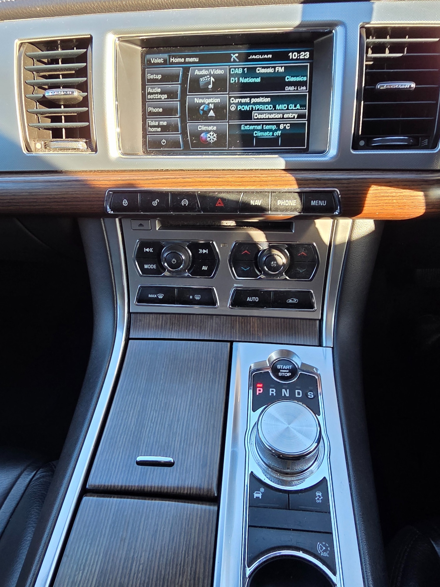 Used Jaguar XF 2013 for sale - 76687605: Photo 13