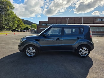 Used Kia Soul 2010 for sale - 76063561: Photo 3