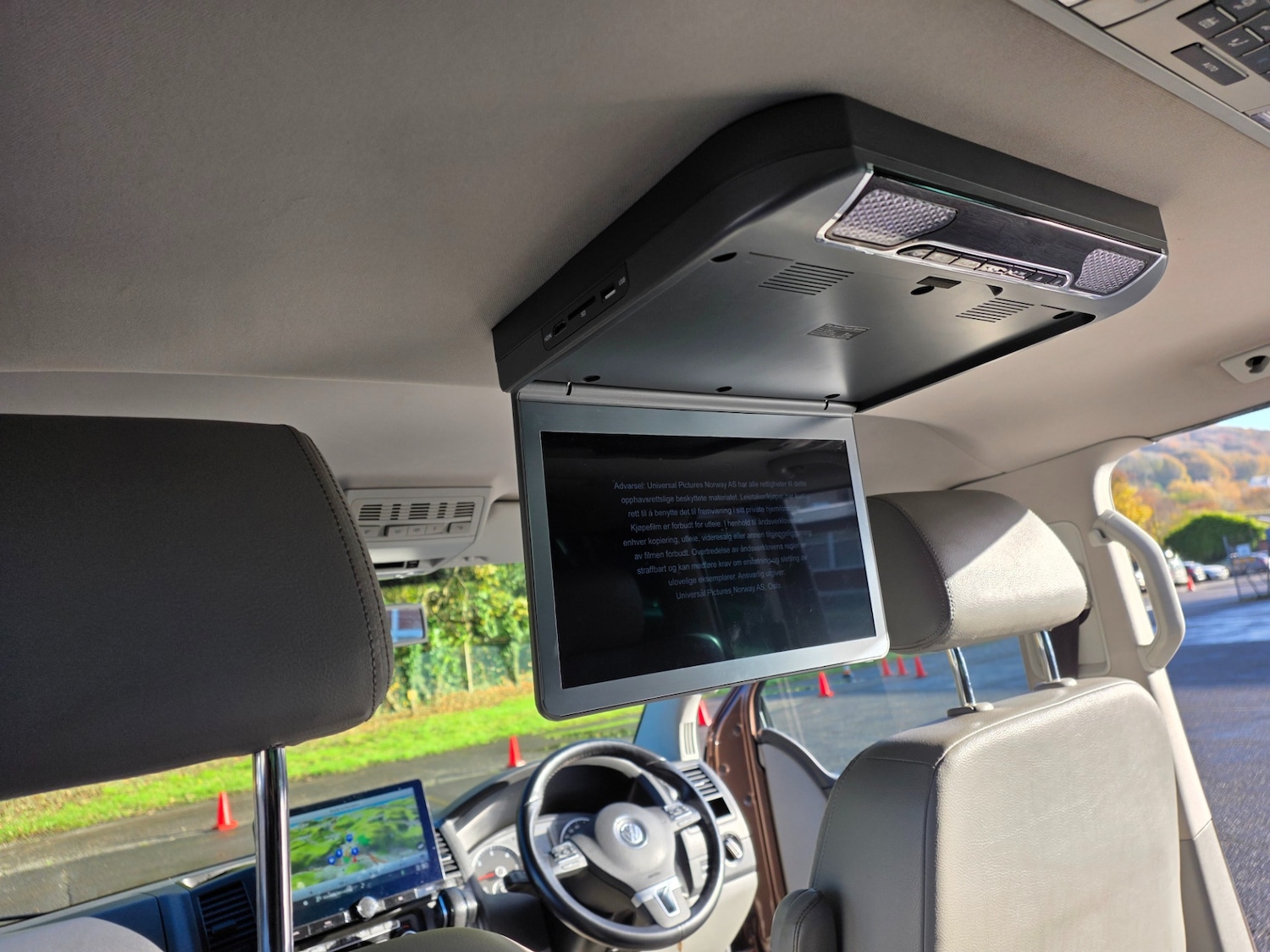 Used Volkswagen Caravelle 2011 for sale - 76521172: Photo 12