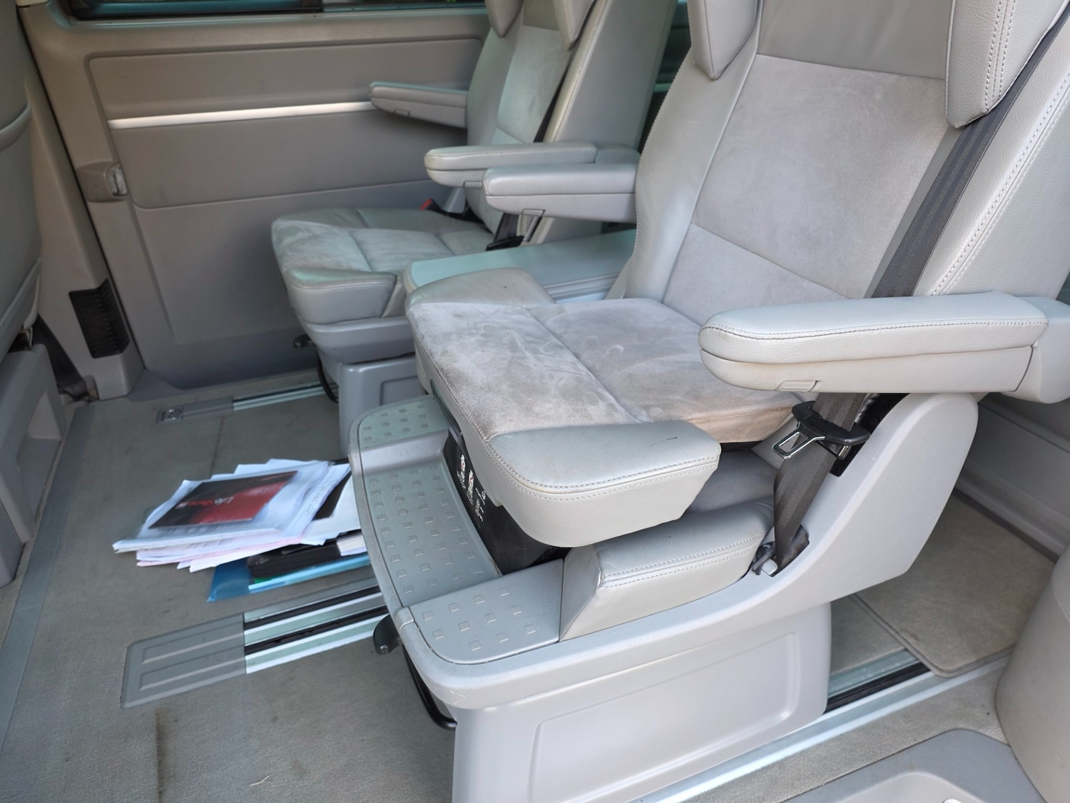 Used Volkswagen Caravelle 2011 for sale - 76521172: Photo 20