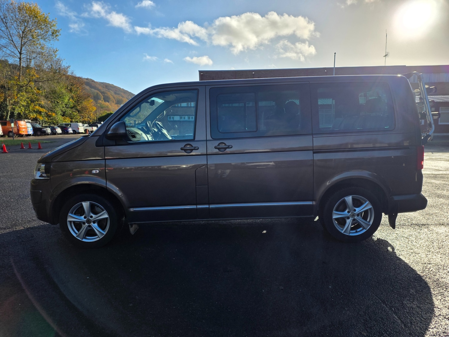 Used Volkswagen Caravelle 2011 for sale - 76521172: Photo 7