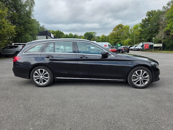 Used Mercedes-Benz C-Class 2015 for sale - 76063550: Photo 7