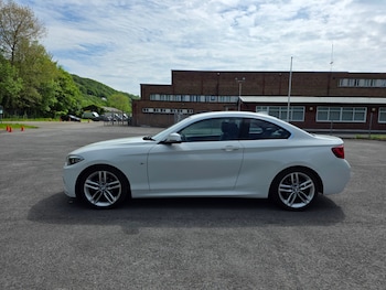 Used BMW 2 Series 2015 for sale - 78546048: Photo