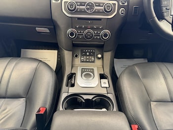 Used Land Rover Discovery 4 2016 for sale - 78618338: Photo
