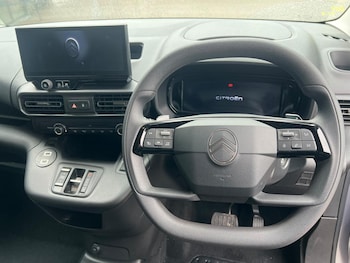 Used Citroen Berlingo 2025 for sale - 78858365: Photo