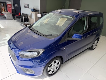 Used Ford Tourneo Courier 2019 for sale - 79436576: Photo
