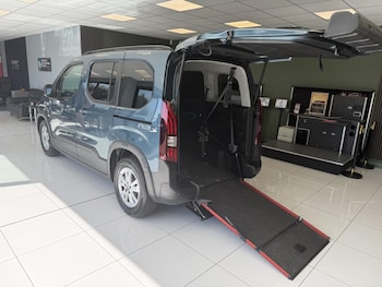 Used Peugeot Rifter 2024 for sale - 78630470: Photo