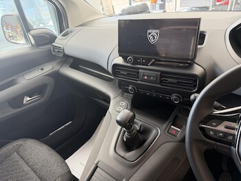Used Peugeot Rifter 2024 for sale - 78630470: Photo