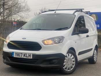 Used Ford Transit Courier 2017 for sale - 74945517: Photo