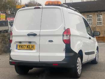 Used Ford Transit Courier 2017 for sale - 74945517: Photo