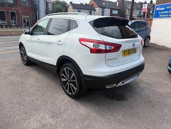 Used Nissan Qashqai 2015 for sale - 79311412: Photo