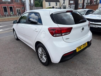 Used Kia Rio 2017 for sale - 79216211: Photo