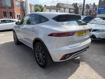 Used Jaguar E-Pace 2018 for sale - 79335588: Photo