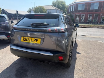 Used Peugeot 2008 2021 for sale - 79335652: Photo