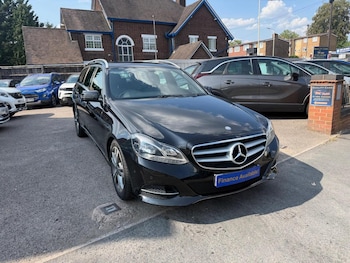 Used Mercedes-Benz E Class 2013 for sale - 79162201: Photo