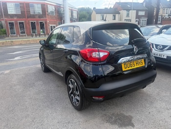Used Renault Captur 2015 for sale - 79211375: Photo