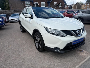 Used Nissan Qashqai 2015 for sale - 78956787: Photo