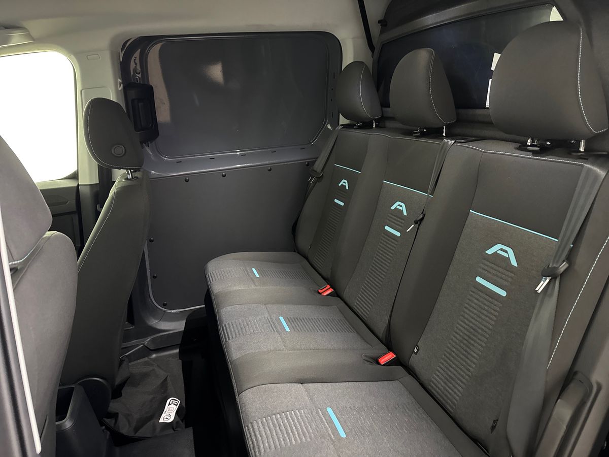 Used Ford Transit Connect 2025 for sale - 77333151: Photo 31