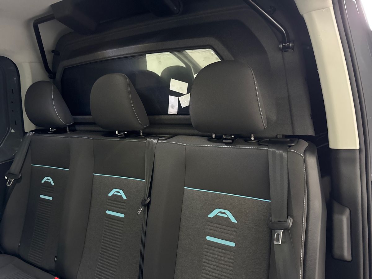 Used Ford Transit Connect 2025 for sale - 77333151: Photo 33