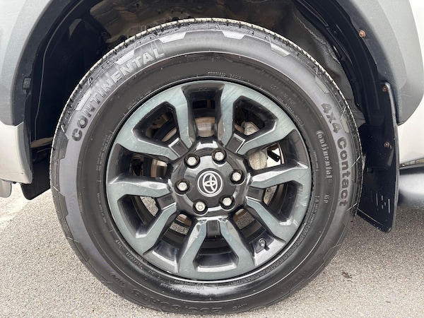 Used Toyota Hilux 2022 for sale - 76208967: Photo 11