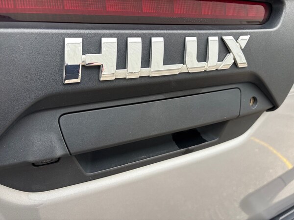Used Toyota Hilux 2022 for sale - 76208967: Photo 32