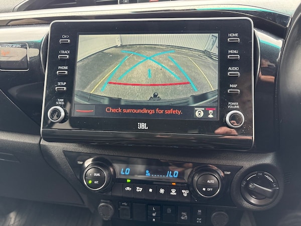 Used Toyota Hilux 2022 for sale - 76208967: Photo 35