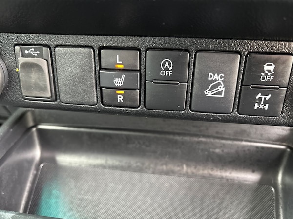 Used Toyota Hilux 2022 for sale - 76208967: Photo 48