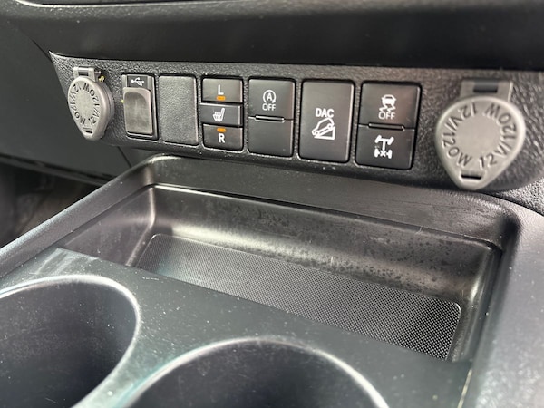 Used Toyota Hilux 2022 for sale - 76208967: Photo 49