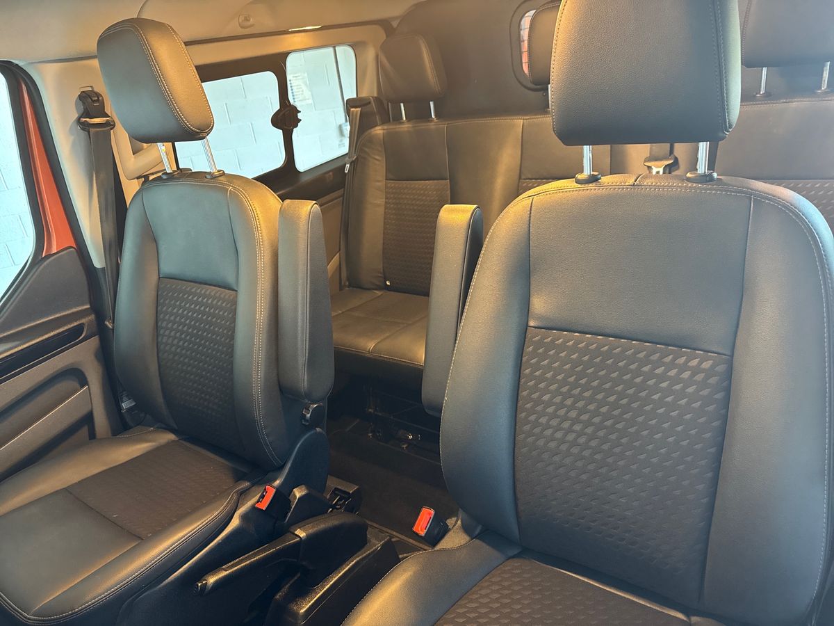 Vehicle 29