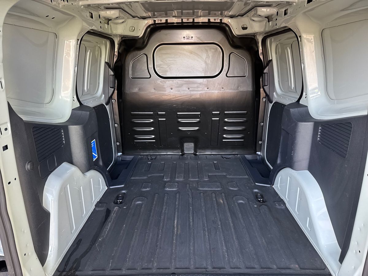 Used Ford Transit Courier 2024 for sale - 76344065: Photo 34