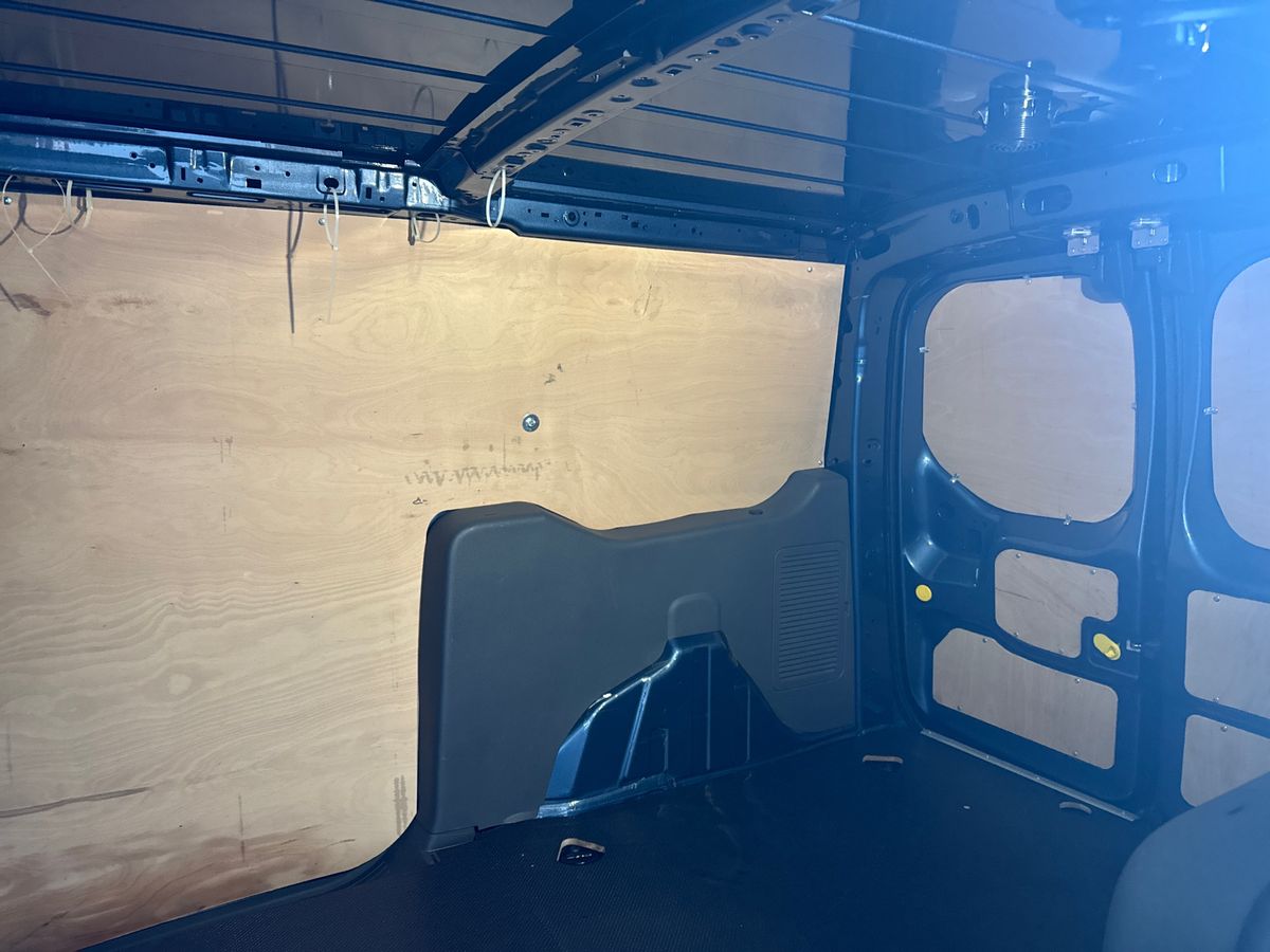 Used Ford Transit Connect 2024 for sale - 76647823: Photo 31