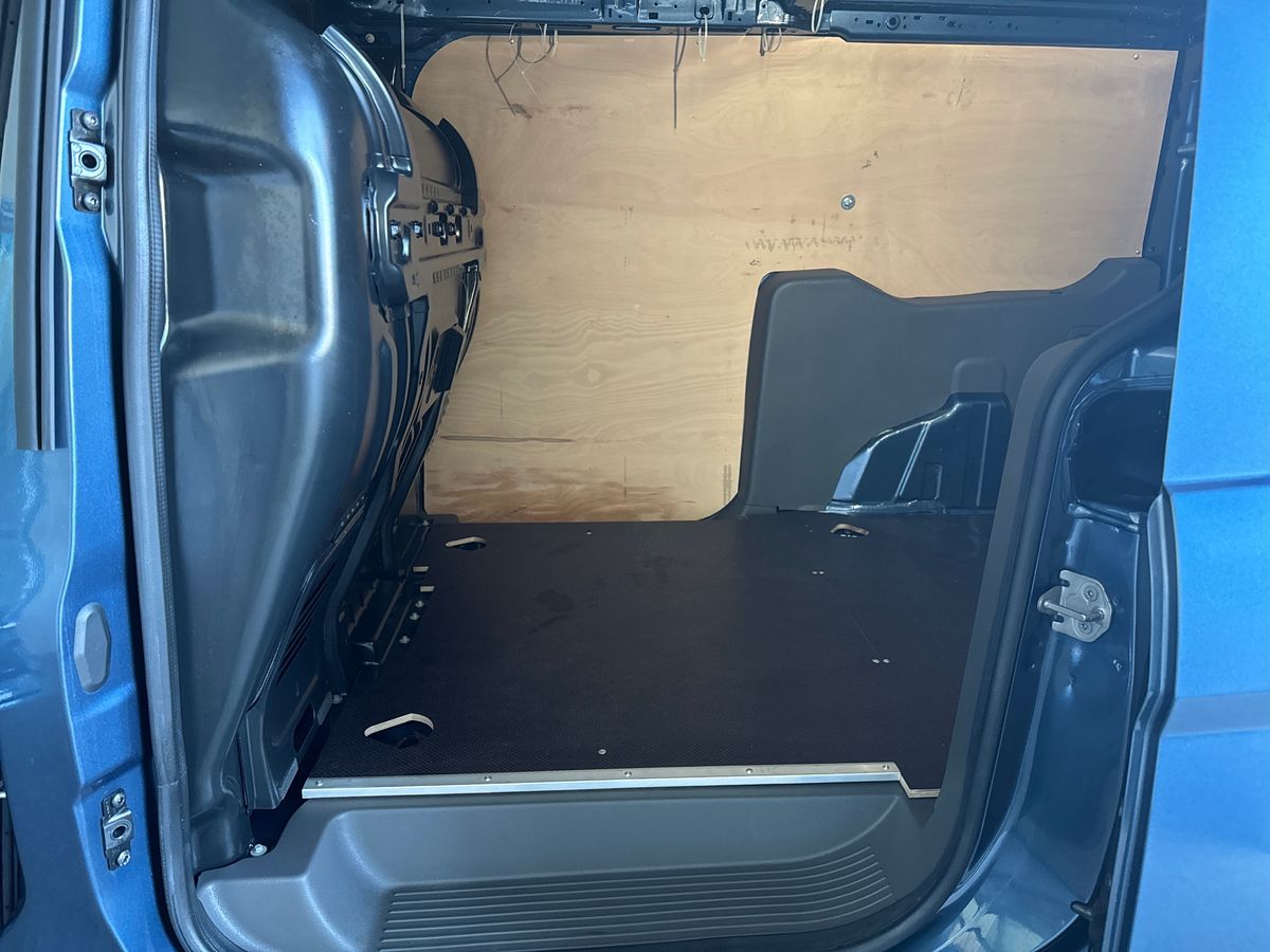 Used Ford Transit Connect 2024 for sale - 76647823: Photo 37