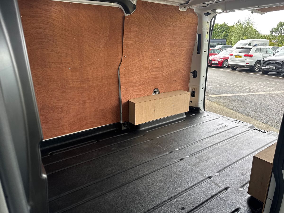 Used Ford Transit Custom 2020 for sale - 76079383: Photo 33