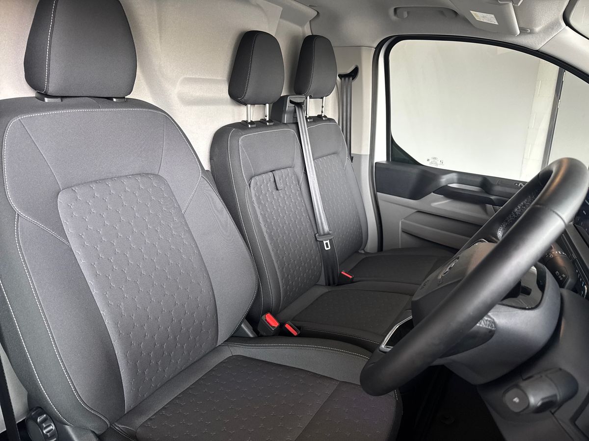 Used Ford Transit Custom 2025 for sale - 76507496: Photo 33