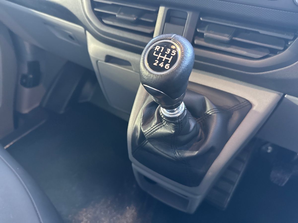 Used Ford Transit Custom 2025 for sale - 76826789: Photo 24